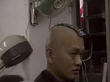 剃光頭