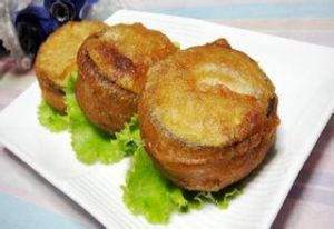 酥香炸茄盒 酥香炸茄盒