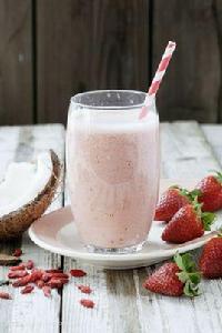 草莓椰子汁 草莓椰子汁