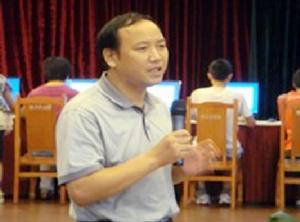 廬江縣希望國小校長何啟江