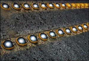 綠色節能型減速路障