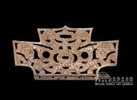 神人紋冠狀玉飾