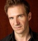 拉爾夫·法因斯 拉爾夫·法因斯