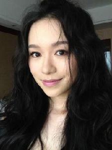 文薇[當代小提琴演奏家]