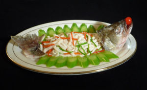 清蒸頭尾炒魚絲