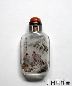 鼻煙壺[盛鼻煙的容器]