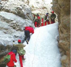 高山礦床開採 高山礦床開採