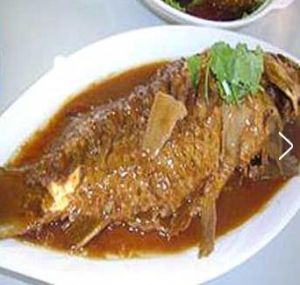 姜蔥熏鯉魚 姜蔥熏鯉魚