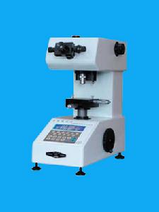 自動轉塔維氏硬度計