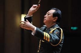 於建芳[指揮家]