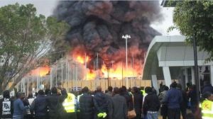 喬莫&middot;肯雅塔國際機場火災現場