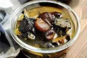 雙菇烏雞湯 雙菇烏雞湯