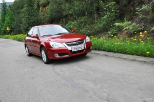 東南V3菱悅 東南V3菱悅