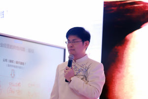 周貴銀老師覺悟智慧講課