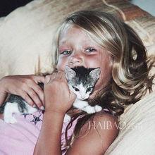 童年時期的吉吉&middot;哈迪德