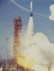 《從地球出發：NASA任務50年》
