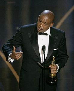 《零距離追擊》主演