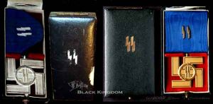 12年和25年黨衛隊長期服役獎章包裝盒