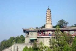 白塔山公園 白塔山公園