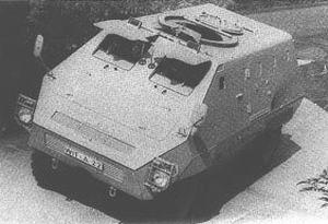 UR-416輪式裝甲人員輸送車