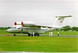 安-72運輸機 安-72運輸機