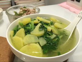 雞毛菜油麵筋湯