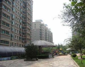 龍山花苑 龍山花苑