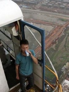 施工升降機司機 施工升降機司機