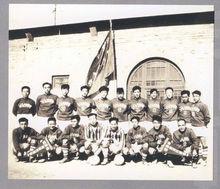 1951年參加第一屆全國足球比賽大會
