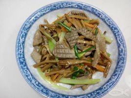 黃花菜炒豬腰 黃花菜炒豬腰