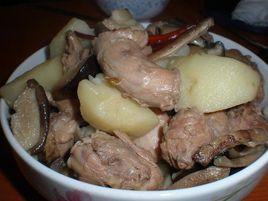 燉雞脖子 燉雞脖子