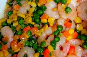 玉米豌豆胡蘿蔔炒蝦仁 玉米豌豆胡蘿蔔炒蝦仁