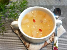 雪耳雪梨糖水 雪耳雪梨糖水