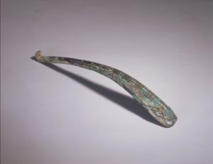 戰國錯金嵌松石帶鉤 戰國錯金嵌松石帶鉤