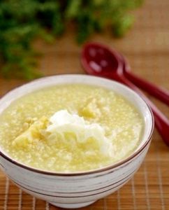 黃金銀耳小米粥 黃金銀耳小米粥