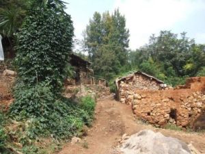 小紅腦包村 小紅腦包村