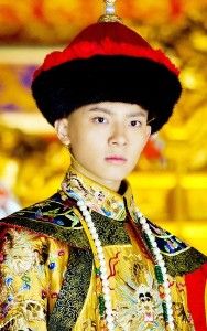 吳俊余《美人無淚》造型