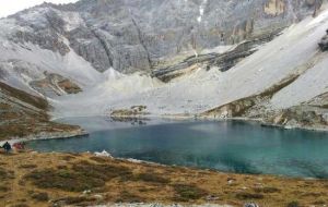 杜鵑谷溫泉山莊 杜鵑谷溫泉山莊