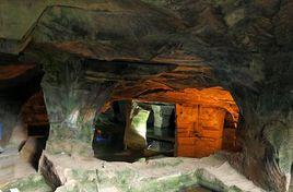 千古迷窟 千古迷窟