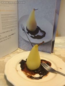 朱古力煮鴨梨 朱古力煮鴨梨