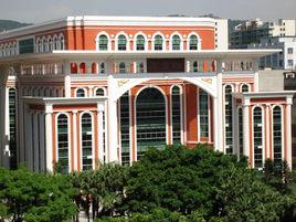 南方醫科大學圖書館 南方醫科大學圖書館