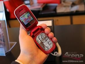 阿爾卡特E230 阿爾卡特E230