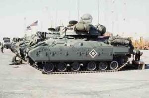 美國布拉德利履帶式裝甲戰車 美國布拉德利履帶式裝甲戰車