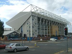 埃蘭路球場 埃蘭路球場