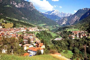 卡莫尼卡谷地岩畫