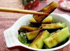 蘸醬醃黃瓜 蘸醬醃黃瓜