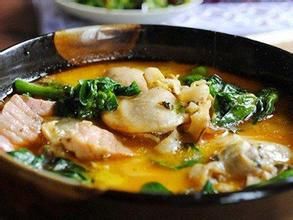 桃樹根燉瘦豬肉 桃樹根燉瘦豬肉