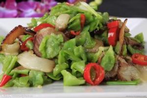 萵筍炒腊味 萵筍炒腊味