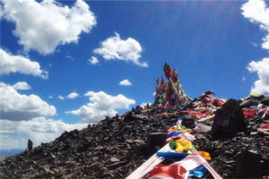 四川色達縣亞龍蓮花莊嚴寺 四川色達縣亞龍蓮花莊嚴寺