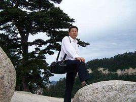 黃建國[湖南省長郡中學地理高級教師]